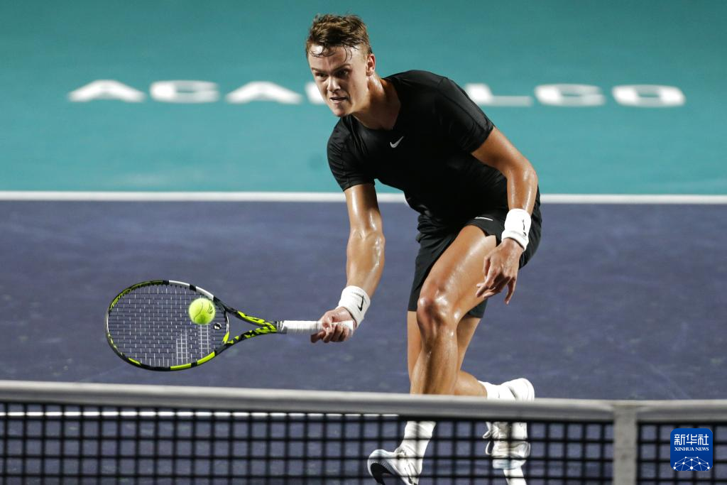 比赛中继续 比赛中继续